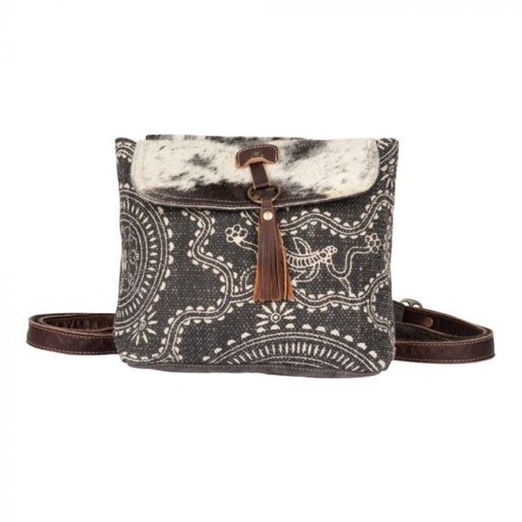 Myra Bag Handmade Carry Me Backpack Upcycled Canvas & Cowhide Leather - Picture 6 of 7